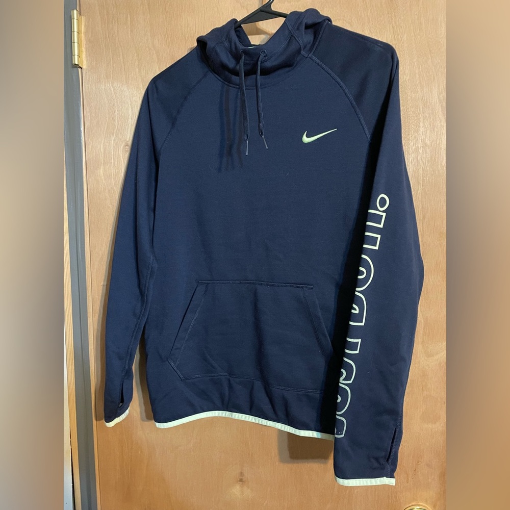 Nike dri-fit pullover hoodie sweatshirt